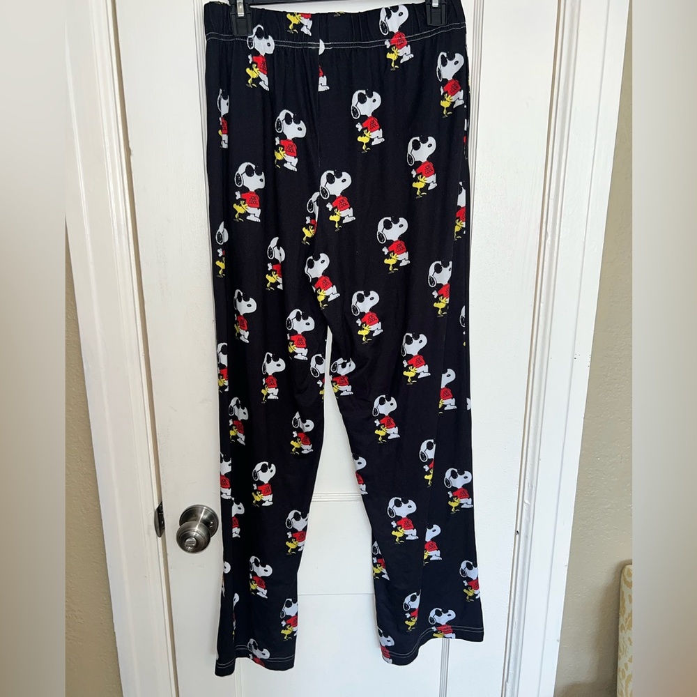 Brief Insanity Joe Cool Peanuts Snoopy Pajamas. Great condition. Size L - Picture 4 of 5